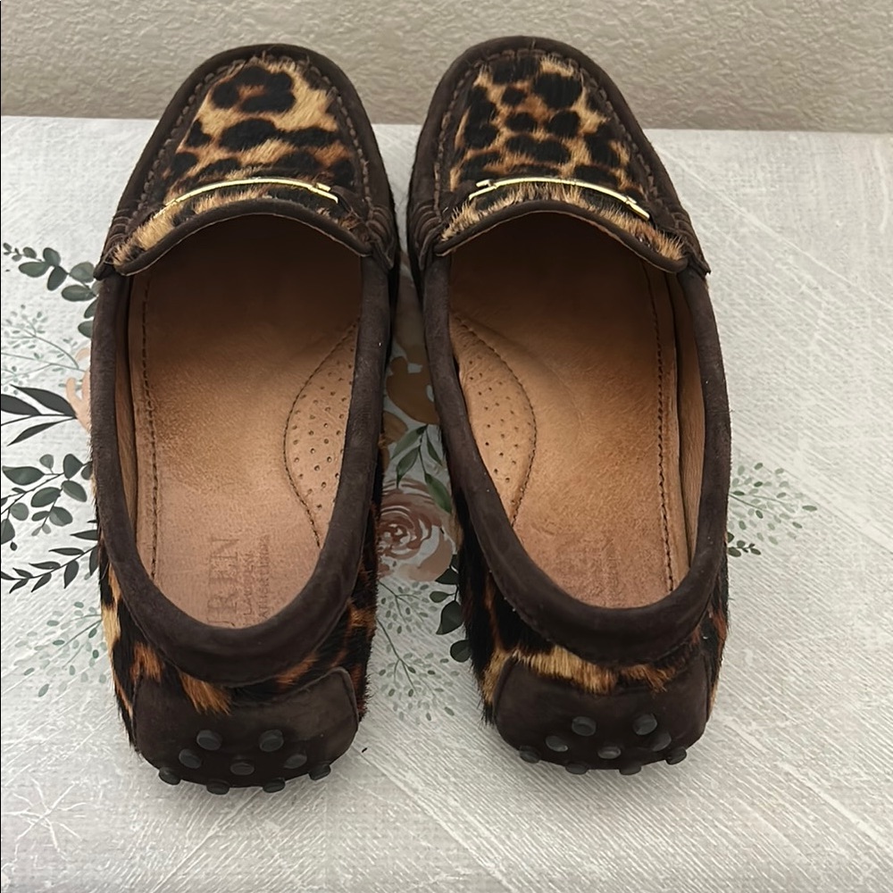 Leopard Print Women's Loafers - Picture 3 of 7